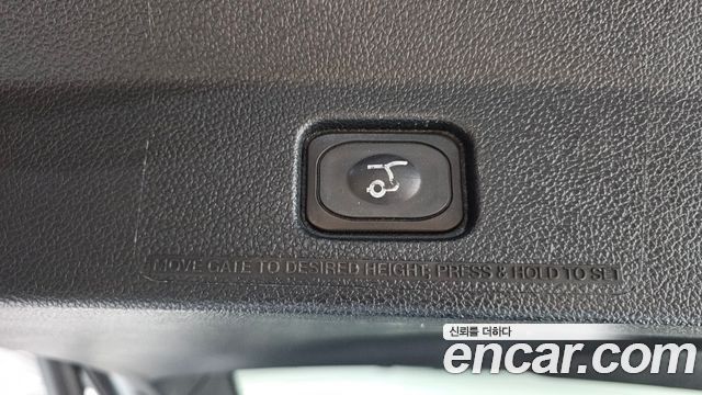 FORD 익스플로러 2.3 리미티드 4WD 2019 - photo 30 - Import Corée du Sud | International Cars