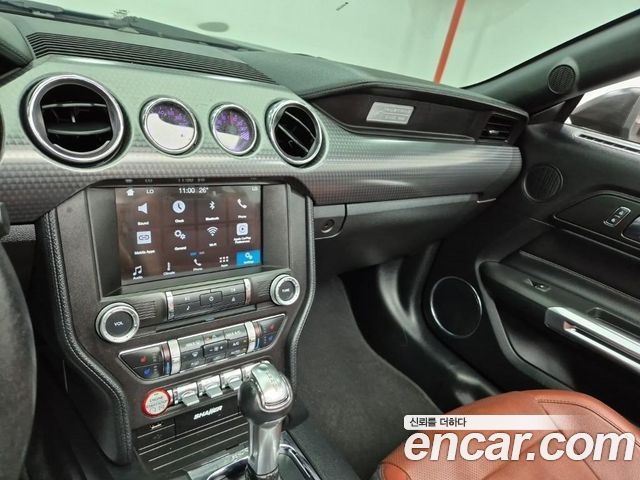 FORD 머스탱 Convertible 2017 - photo 10 - Import Corée du Sud | International Cars