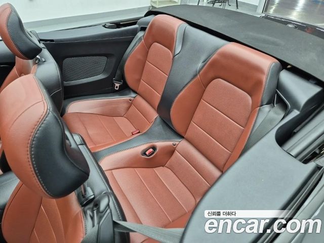FORD 머스탱 Convertible 2017 - photo 18 - Import Corée du Sud | International Cars