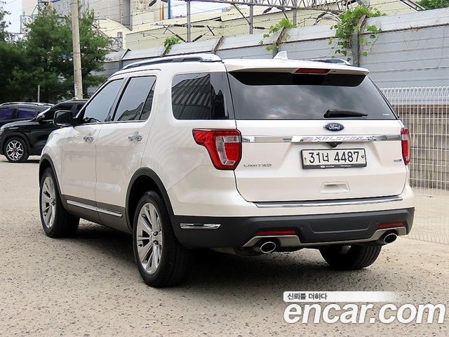 FORD 익스플로러 2.3 리미티드 4WD 2019 - photo 3 - Import Corée du Sud | International Cars