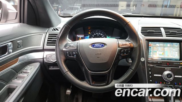 FORD 익스플로러 2.3 리미티드 4WD 2017 - photo 20 - Import Corée du Sud | International Cars