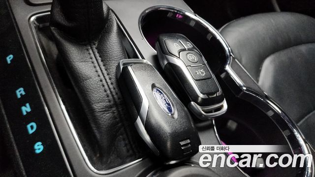 FORD 익스플로러 2.3 리미티드 4WD 2017 - photo 32 - Import Corée du Sud | International Cars