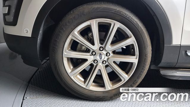 FORD 익스플로러 2.3 리미티드 4WD 2017 - photo 5 - Import Corée du Sud | International Cars