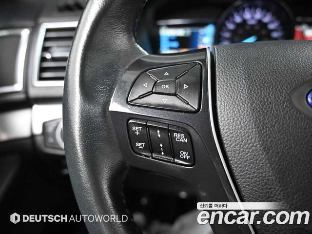 FORD 익스플로러 2.3 리미티드 4WD 2018 - photo 16 - Import Corée du Sud | International Cars