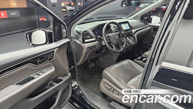 HONDA 오딧세이 3.5 2018 - photo 11 - Import Corée du Sud | International Cars