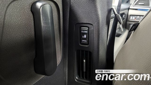 HONDA 오딧세이 3.5 2021 - photo 17 - Import Corée du Sud | International Cars