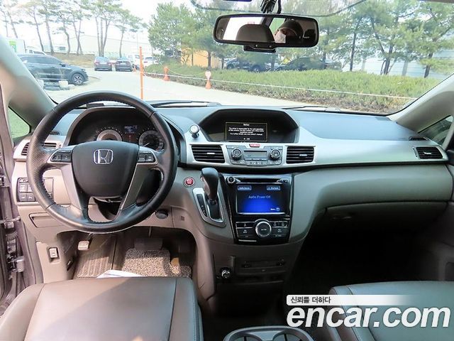 HONDA 오딧세이 3.5 2016 - photo 8 - Import Corée du Sud | International Cars