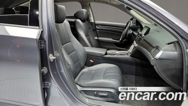 HONDA 어코드 10세대 2.0 하이브리드 Touring 2019 - photo 11 - Import Corée du Sud | International Cars