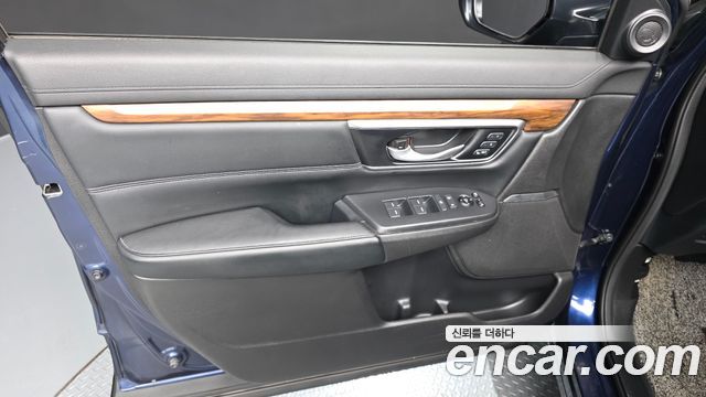 HONDA CR-V 5세대 2.0 하이브리드 Touring 4WD 2022 - photo 14 - Import Corée du Sud | International Cars