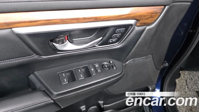 HONDA CR-V 5세대 2.0 하이브리드 Touring 4WD 2022 - photo 28 - Import Corée du Sud | International Cars