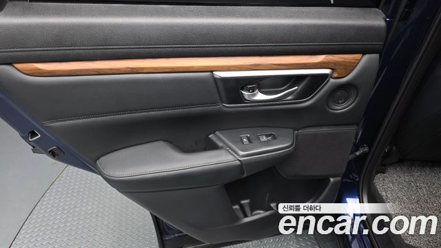 HONDA CR-V 5세대 2.0 하이브리드 Touring 4WD 2022 - photo 15 - Import Corée du Sud | International Cars