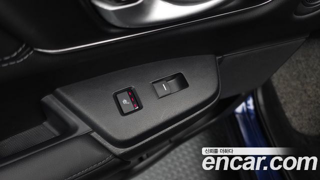 HONDA CR-V 5세대 2.0 하이브리드 Touring 4WD 2022 - photo 24 - Import Corée du Sud | International Cars