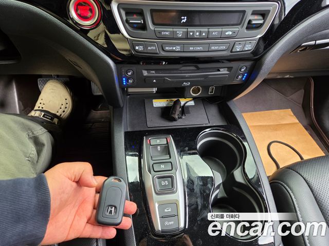 HONDA 파일럿 3세대 3.5 엘리트 2019 - photo 10 - Import Corée du Sud | International Cars