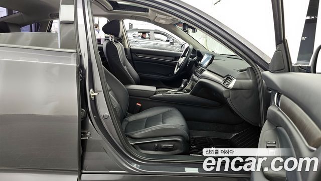 HONDA 어코드 10세대 1.5 Turbo 2018 - photo 16 - Import Corée du Sud | International Cars