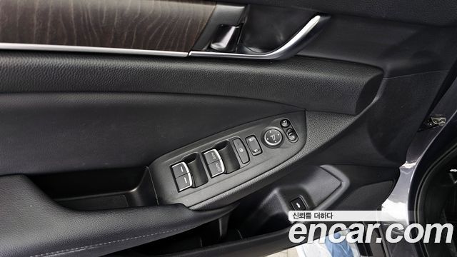 HONDA 어코드 10세대 1.5 Turbo 2018 - photo 29 - Import Corée du Sud | International Cars