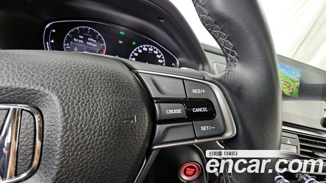 HONDA 어코드 10세대 1.5 Turbo 2018 - photo 33 - Import Corée du Sud | International Cars