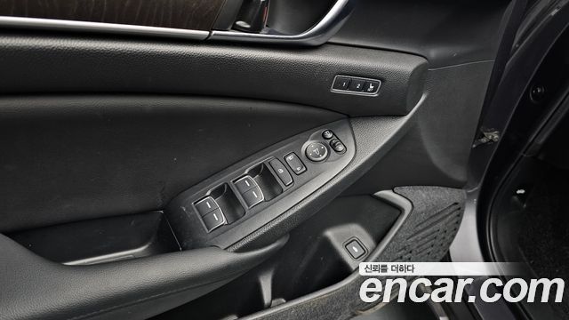HONDA 어코드 10세대 2.0 하이브리드 Touring 2019 - photo 22 - Import Corée du Sud | International Cars