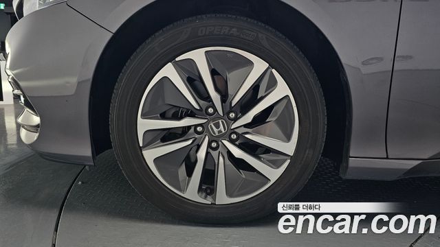 HONDA 어코드 10세대 2.0 하이브리드 Touring 2019 - photo 4 - Import Corée du Sud | International Cars