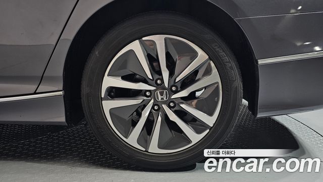 HONDA 어코드 10세대 2.0 하이브리드 Touring 2019 - photo 6 - Import Corée du Sud | International Cars