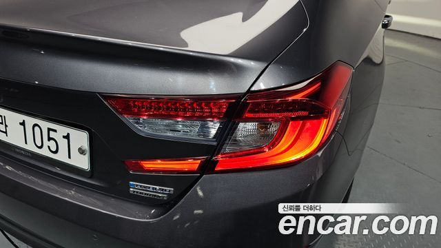 HONDA 어코드 10세대 2.0 하이브리드 Touring 2019 - photo 8 - Import Corée du Sud | International Cars