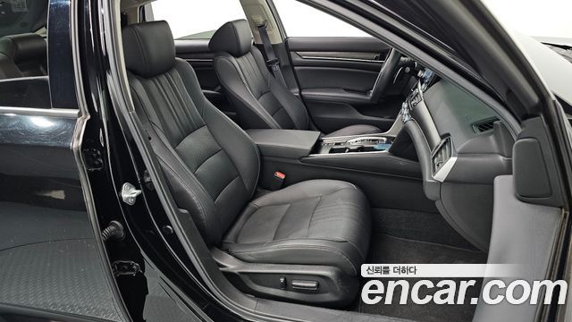 HONDA 어코드 10세대 2.0 하이브리드 Touring 2021 - photo 17 - Import Corée du Sud | International Cars