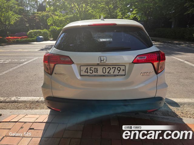 HONDA HR-V 1.8 2016 - photo 11 - Import Corée du Sud | International Cars