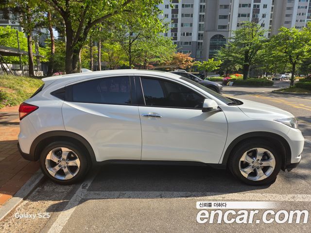 HONDA HR-V 1.8 2016 - photo 8 - Import Corée du Sud | International Cars