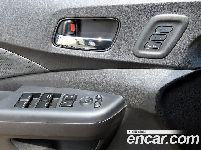 HONDA New CR-V 4WD Touring 2016 - photo 11 - Import Corée du Sud | International Cars