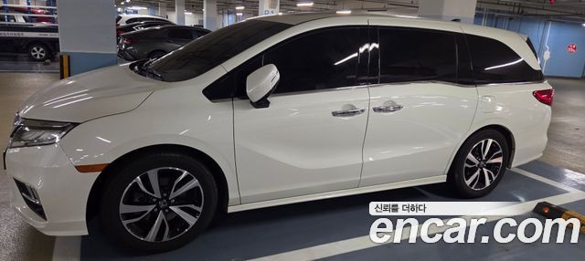 HONDA 오딧세이 3.5 2019 - photo 17 - Import Corée du Sud | International Cars