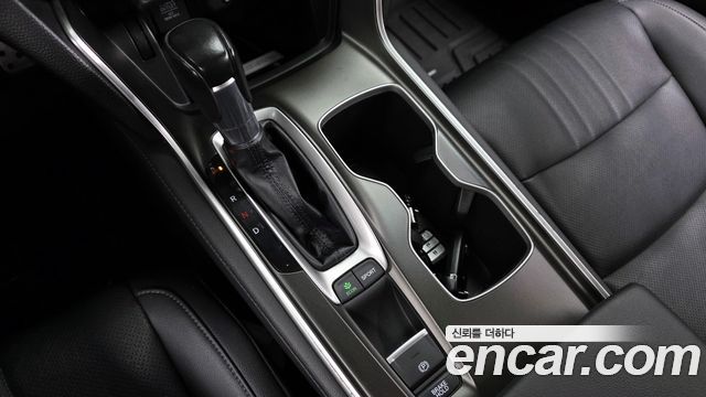 HONDA 어코드 10세대 1.5 Turbo 2019 - photo 12 - Import Corée du Sud | International Cars
