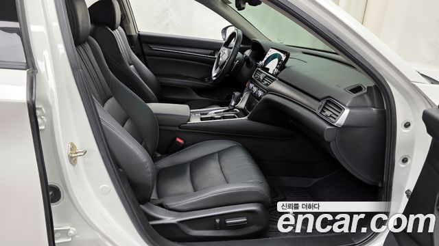 HONDA 어코드 10세대 1.5 Turbo 2019 - photo 17 - Import Corée du Sud | International Cars