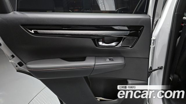 HONDA CR-V 6세대 2.0 하이브리드 Touring 4WD 2024 - photo 15 - Import Corée du Sud | International Cars