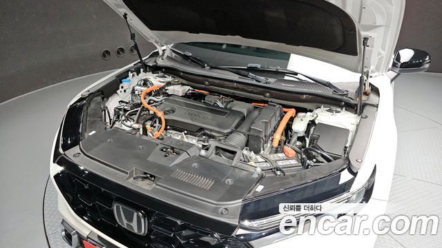 HONDA CR-V 6세대 2.0 하이브리드 Touring 4WD 2024 - photo 6 - Import Corée du Sud | International Cars