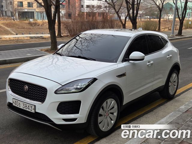 JAGUAR E-PACE P250 SE 2018 - photo 20 - Import Corée du Sud | International Cars