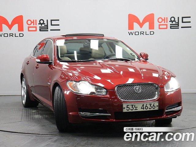 JAGUAR XF 4.2 SC 2009 - photo 2 - Import Corée du Sud | International Cars