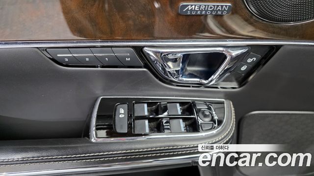 JAGUAR All New XJ 3.0D XJ50 LWB 2019 - photo 14 - Import Corée du Sud | International Cars