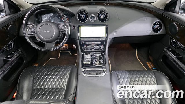 JAGUAR All New XJ 3.0D XJ50 LWB 2019 - photo 7 - Import Corée du Sud | International Cars