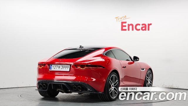 JAGUAR F-TYPE P380 R-Dynamic Coupé 2019 - photo 2 - Import Corée du Sud | International Cars