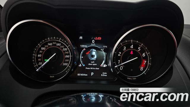 JAGUAR F-TYPE P380 R-Dynamic Coupé 2019 - photo 8 - Import Corée du Sud | International Cars