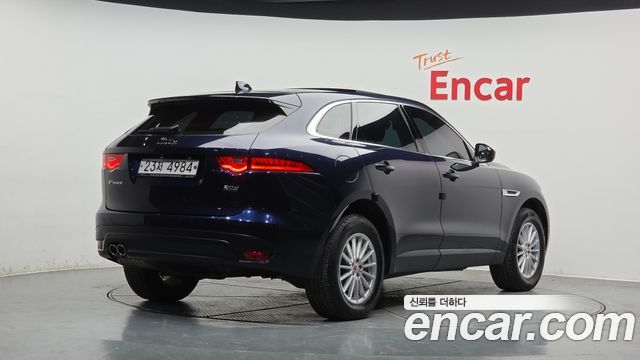 JAGUAR F-PACE 20d 프레스티지 2018 - photo 2 - Import Corée du Sud | International Cars