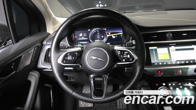 JAGUAR I-PACE EV400 First Edition 2019 - photo 13 - Import Corée du Sud | International Cars