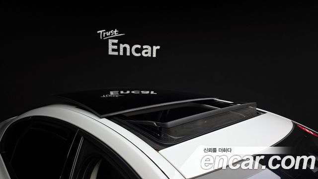 JAGUAR XF (X260) 25t 프레스티지 2018 - photo 36 - Import Corée du Sud | International Cars