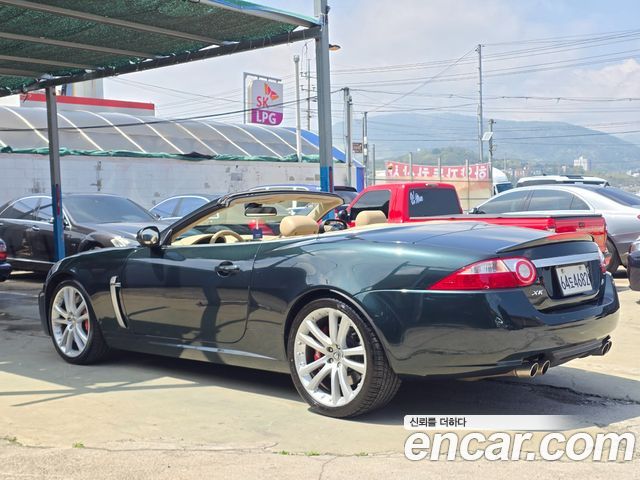 JAGUAR XKR 4.2 Convertible 2008 - photo 8 - Import Corée du Sud | International Cars