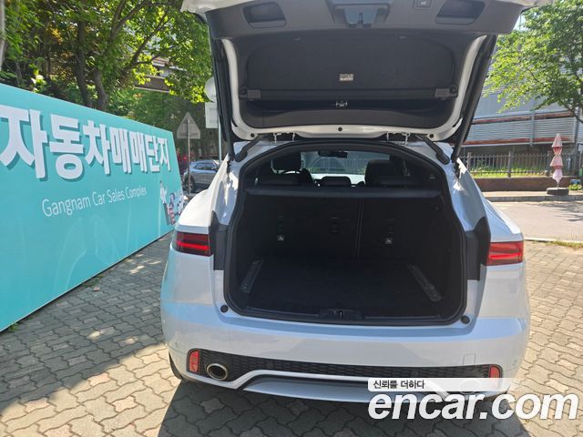 JAGUAR E-PACE P250 First Edition 2018 - photo 5 - Import Corée du Sud | International Cars