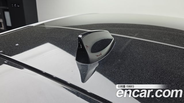 JAGUAR E-PACE P250 First Edition 2018 - photo 34 - Import Corée du Sud | International Cars