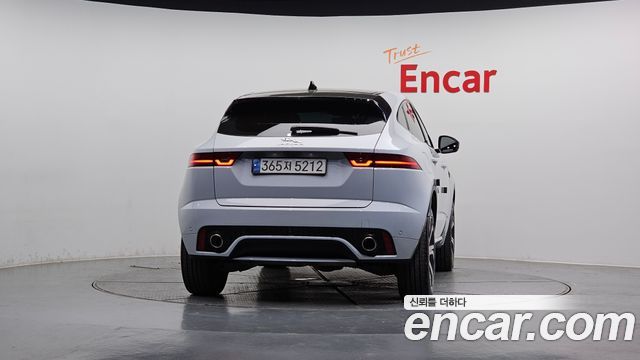 JAGUAR E-PACE P250 First Edition 2018 - photo 4 - Import Corée du Sud | International Cars