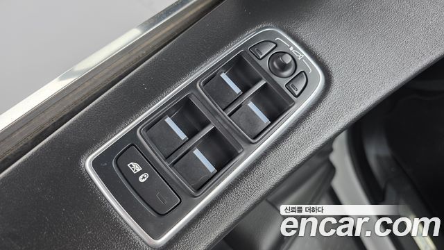 JAGUAR F-PACE 20d 프레스티지 2020 - photo 13 - Import Corée du Sud | International Cars