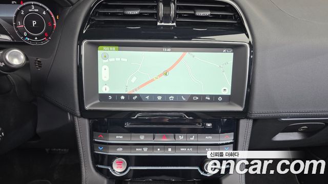 JAGUAR F-PACE 20d 프레스티지 2020 - photo 15 - Import Corée du Sud | International Cars