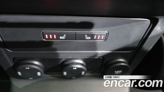 JAGUAR F-PACE 20d 프레스티지 2020 - photo 18 - Import Corée du Sud | International Cars