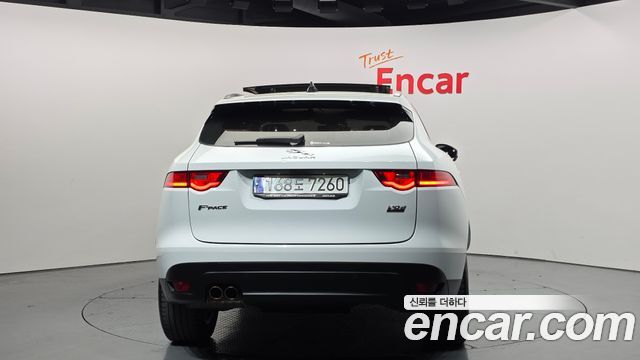 JAGUAR F-PACE 20d 프레스티지 2020 - photo 4 - Import Corée du Sud | International Cars